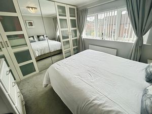bedroom- click for photo gallery